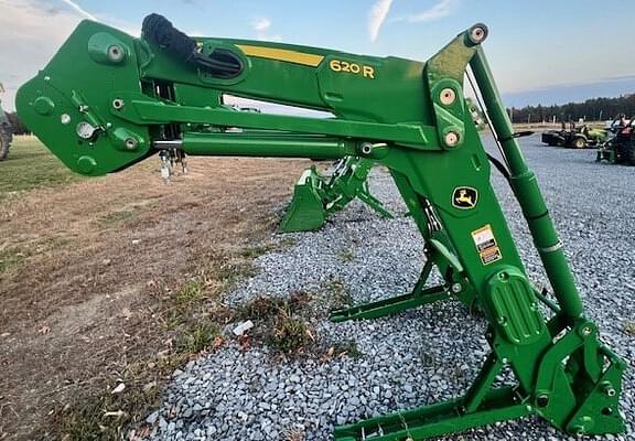 Image of John Deere 620R equipment image 4