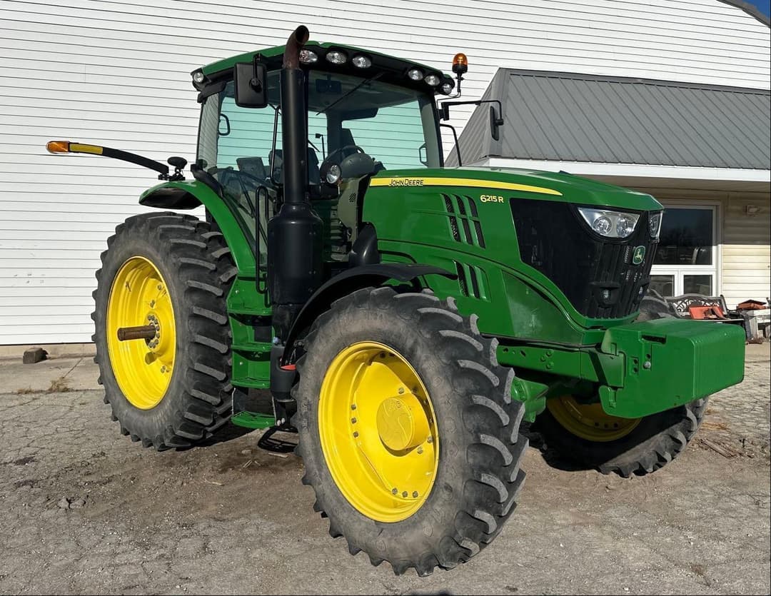 Image of John Deere 6215R Primary image