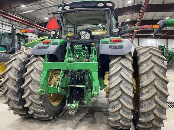 Image of John Deere 6215R equipment image 3