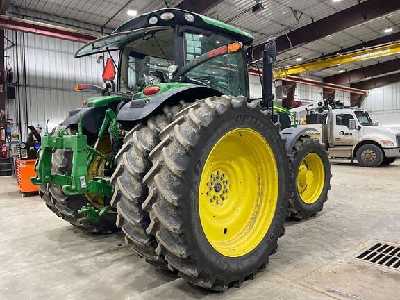 Image of John Deere 6215R equipment image 4