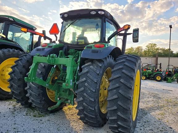 Image of John Deere 6215R equipment image 2