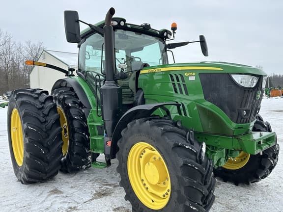 Image of John Deere 6215R equipment image 3