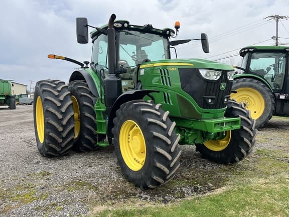 Image of John Deere 6215R equipment image 3