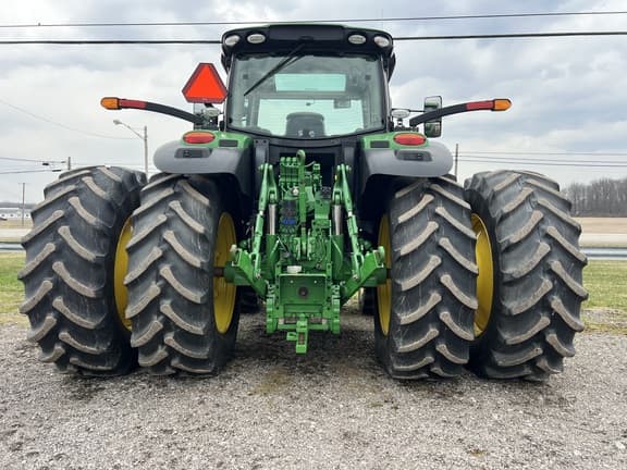 Image of John Deere 6215R equipment image 4