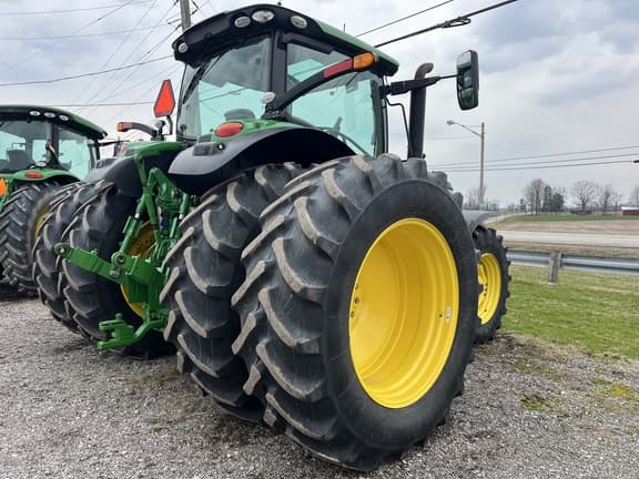 Image of John Deere 6215R equipment image 4