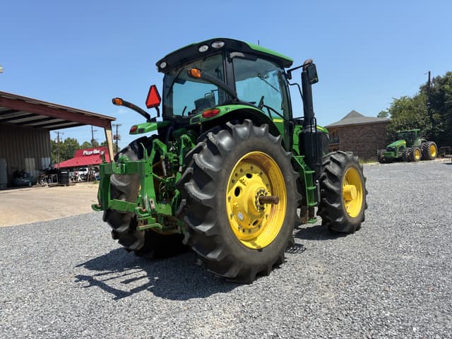 Image of John Deere 6215R equipment image 4