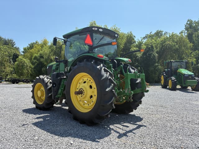 Image of John Deere 6215R equipment image 2