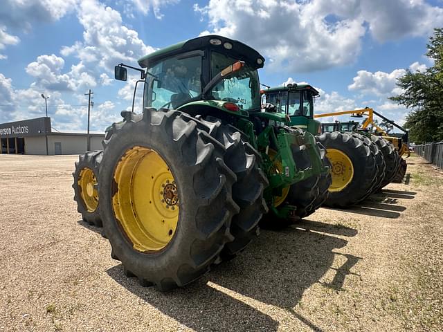 Image of John Deere 6215R equipment image 3