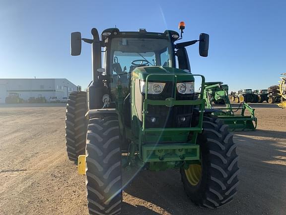 Image of John Deere 6230R equipment image 4