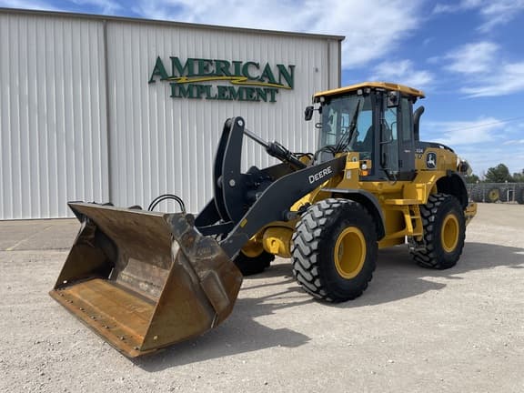 Image of John Deere 624P equipment image 3