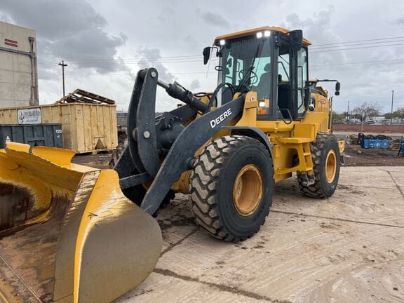 2021 John Deere 624P Equipment Image0