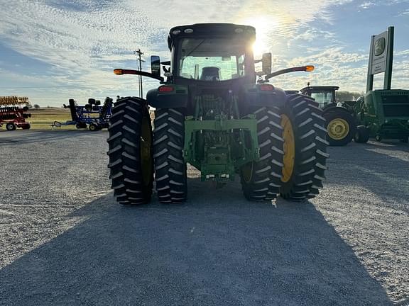 Image of John Deere 6250R equipment image 3