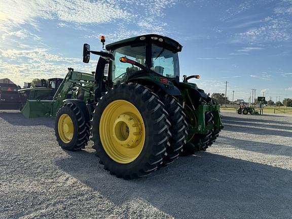 Image of John Deere 6250R equipment image 2