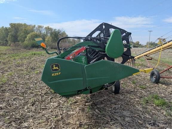 Image of John Deere 625F equipment image 2