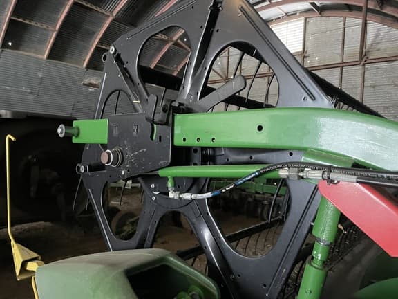 Image of John Deere 625F equipment image 3