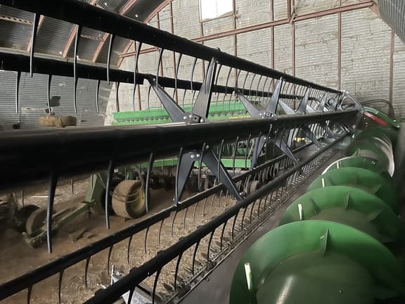 Image of John Deere 625F equipment image 2