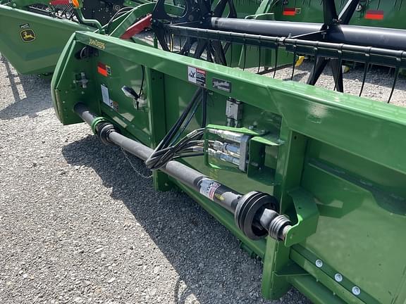 Image of John Deere 625F equipment image 2