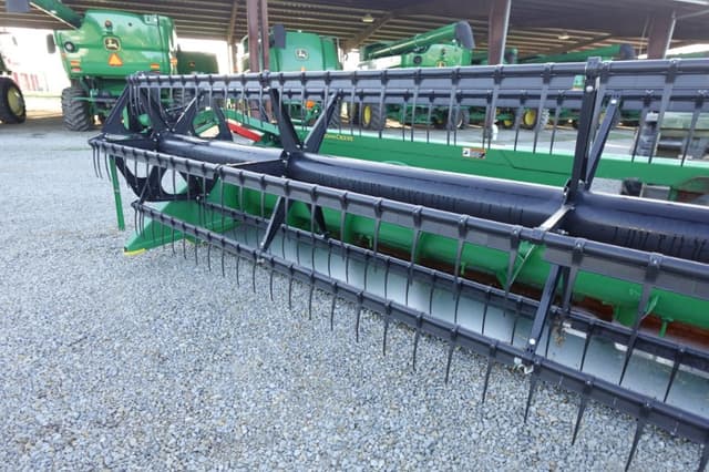 Image of John Deere 625F equipment image 1