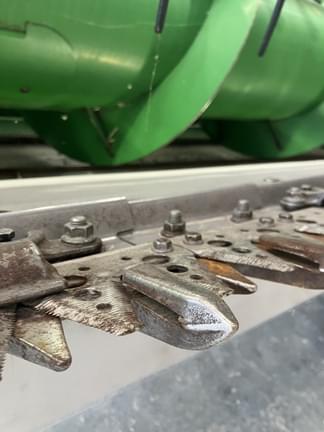 Image of John Deere 635F equipment image 3