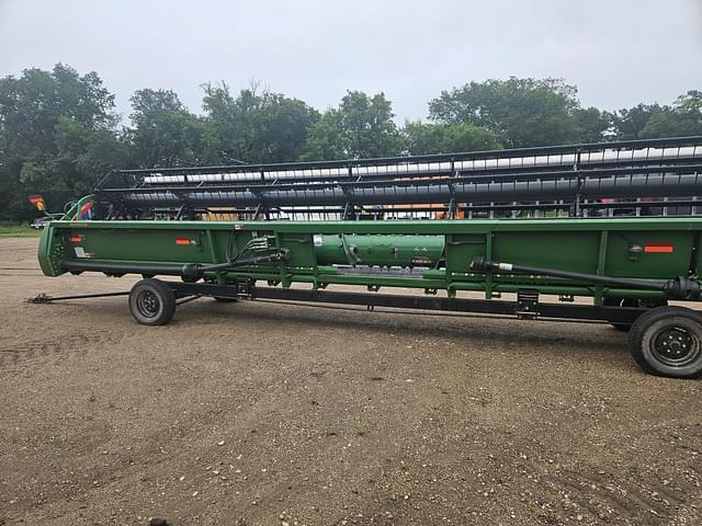 Image of John Deere 635F equipment image 2