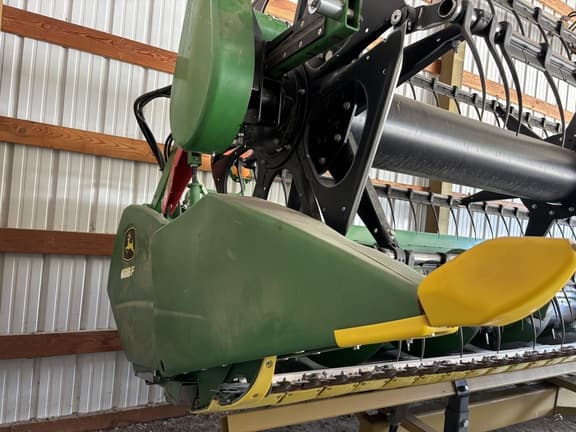 Image of John Deere 635F equipment image 3