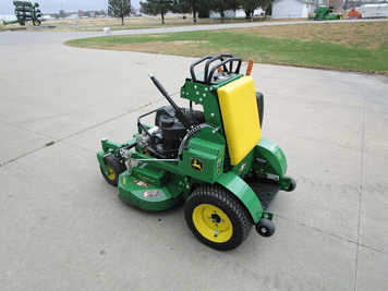 Main image John Deere 636M
