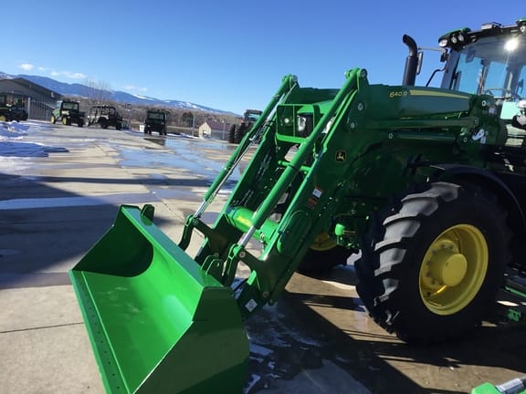 Main image John Deere 640R