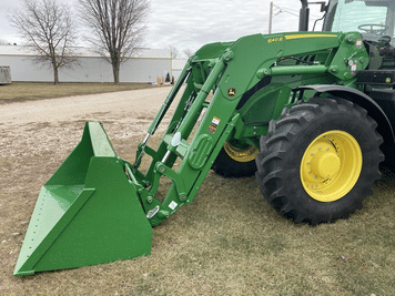 Main image John Deere 640R