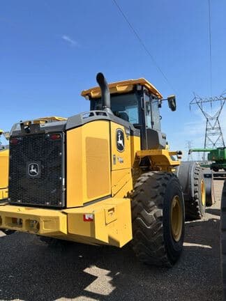 Image of John Deere 644P equipment image 2