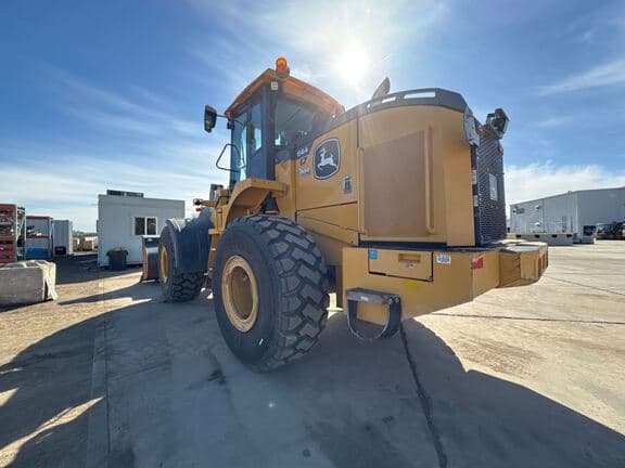 Image of John Deere 644P equipment image 2