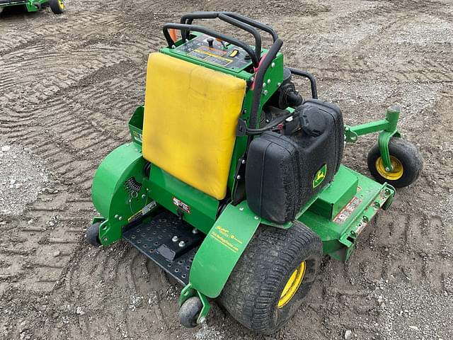 Image of John Deere 648R equipment image 4
