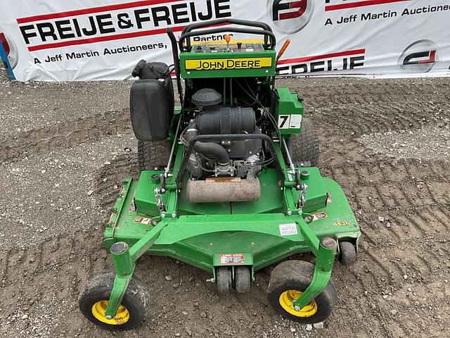 Image of John Deere 648R equipment image 1