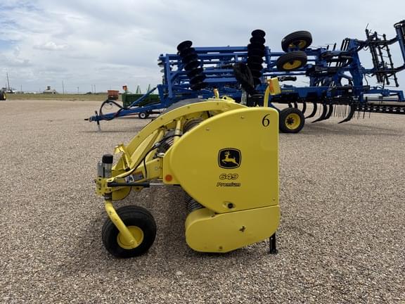 Image of John Deere 649 equipment image 1