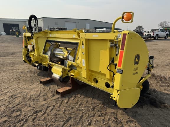 Image of John Deere 649 equipment image 4