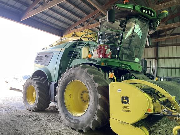 Image of John Deere 649 equipment image 1