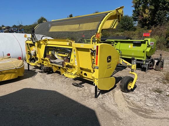 Image of John Deere 649 equipment image 4