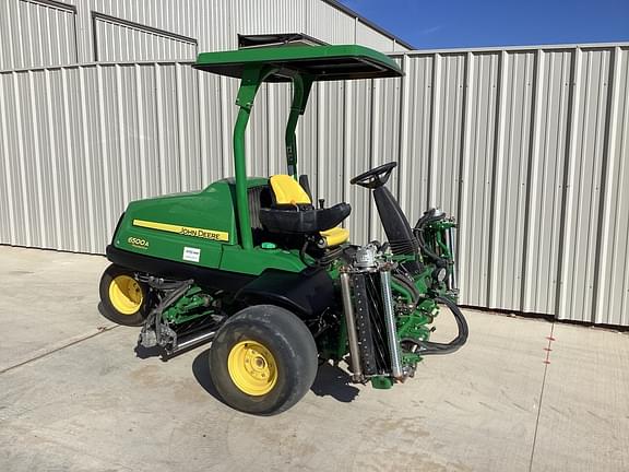 Image of John Deere 6500A equipment image 4