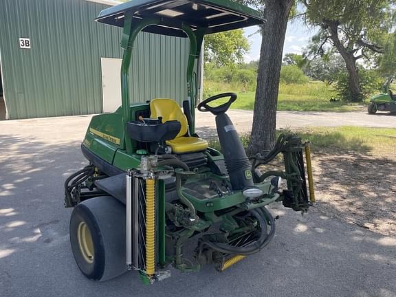 Image of John Deere 6500A equipment image 1