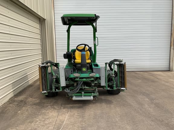 Image of John Deere 6500A equipment image 3