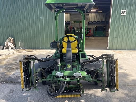 Image of John Deere 6500A equipment image 2