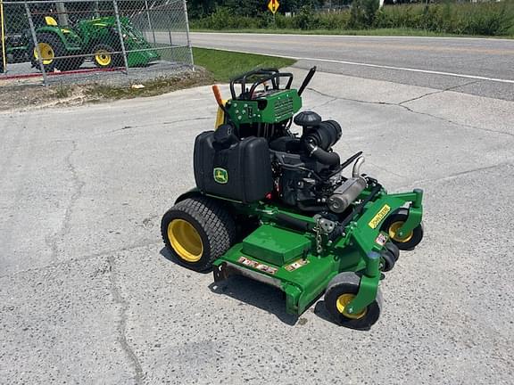 Image of John Deere 652M equipment image 3