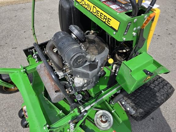 Image of John Deere 652R equipment image 4