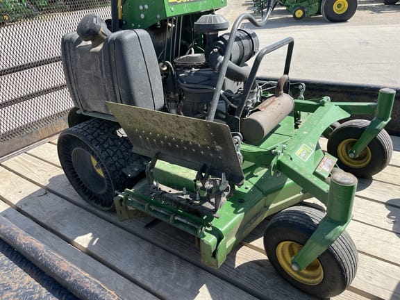 2021 John Deere 652R Equipment Image0