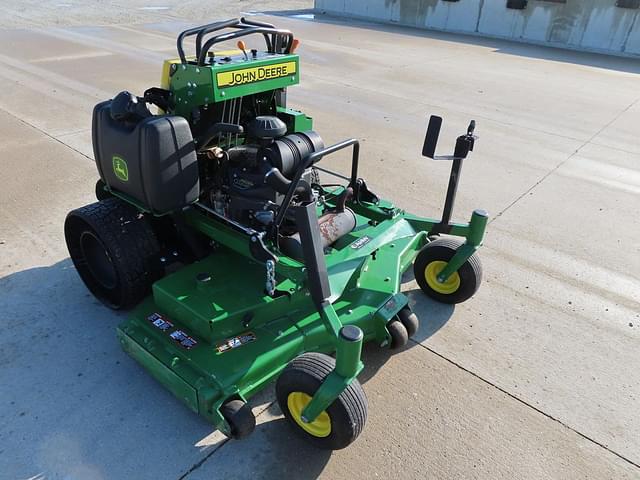 Image of John Deere 661R equipment image 2