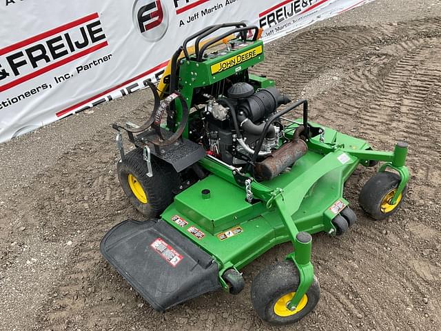 Image of John Deere 661R equipment image 2