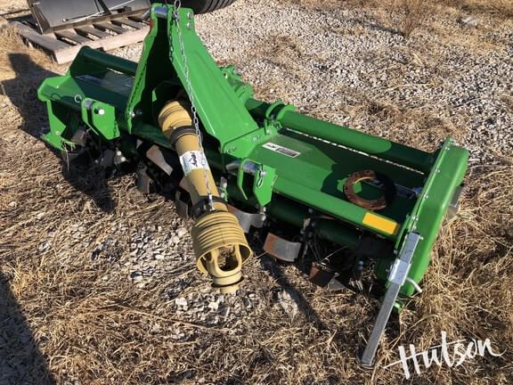 Image of John Deere 665 equipment image 1