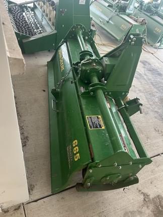 Image of John Deere 665 Image 1