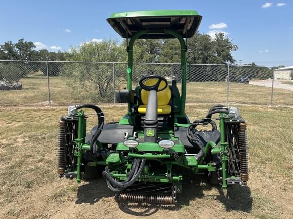 Image of John Deere 6700A equipment image 3