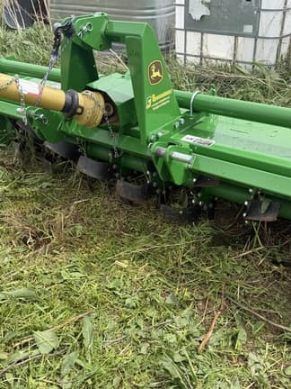 Image of John Deere 681 equipment image 2