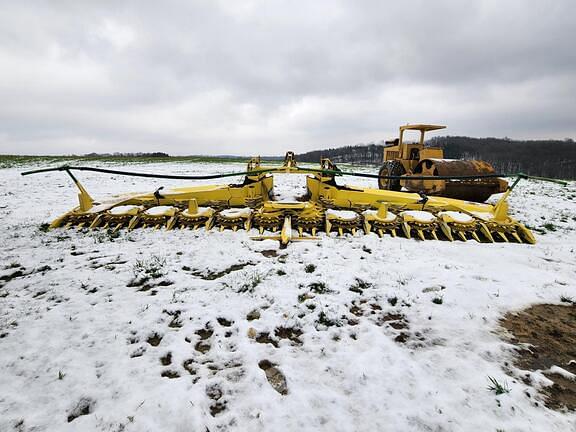 Image of John Deere 692 equipment image 1